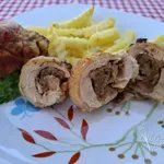 Sočne piščančje rolade z jurčki