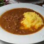 Aromatičen golaž iz mlade jagnjetine