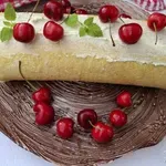 Rolada s češnjami in smetano
