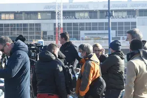 Novinari i navijači čekali Novaka na aerodromu u Beogradu, on ih sve izbegao i otišao kući