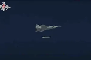 Netipični napad Rusije hipersoničnim projektilima Kindžal na zapadu Ukrajine: Poljaci digli F-16 u vazduh