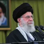 Pod zemljom dok svet ključa: vrhovni vođa Irana u tajnom bunkeru, glasine o američkom udaru jače nego ikad