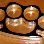 Bokser, zabranjeno oružje koje je menjalo ishod borbi prsa u prsa