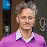 Palantir otkrio plan Zapada: veštačka inteligencija, obavezna vojna služba i novo veliko naoružavanje