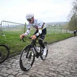 Tadej Pogačar preizkusil kocke: “Komaj čakam, da v nedeljo štartamo”