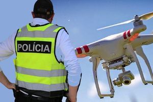 NOVINKA vo výbave Dopravnej polície SR: Rýchlosť vám zmerajú bezpilotné drony