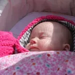 Až 98 procent rodičů ohrožuje během procházky život svých dětí. Tomuto se prosím vyvarujte!