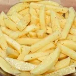 Recept na hranolky bez tuku a oleje. Můžete je dětem dělat klidně každý den!