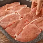 Obložené vepřové řízky: Tipy na lahodné náplně a zajímavé kombinace s bylinkami pro neodolatelnou chuť!