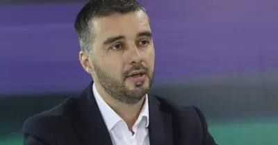 Savo Manojlović za Danas: Zalagaću se da i Aleksandar Vučić ima pravično suđenje