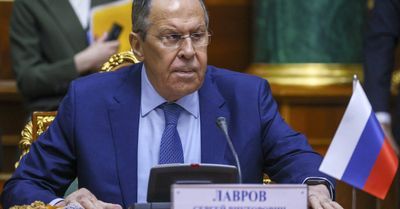 Lavrov: Rusija će razmisliti da li joj treba obnavljanje odnosa sa Zapadom