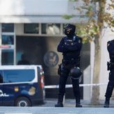 Sumnjiv paket otkriven u američkoj ambasadi u Madridu, preuzela ga policija