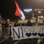 Poverenje u kritičke medije je trn u oku autoritarnim vlastima u Srbiji