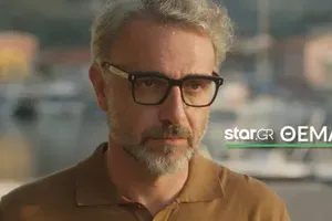 Φάνης Μουρατίδης: Η Παπαχαραλάμπους, η ηλικία, το ύψος κι οι γιοι του