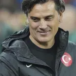 O Μοντέλα ανανέωσε με την Εθνική Τουρκίας
