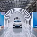 BYD: Ρεκόρ με την παραγωγή του εκατομμυριοστού DOLPHIN SURF