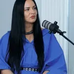 Ζενεβιέβ Μαζαρί: «Με γονάτισε ο θάνατος της μητέρας μου»