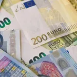Κοινοί τραπεζικοί λογαριασμοί: Πότε φορολογούνται οι μεταφορές μετρητών