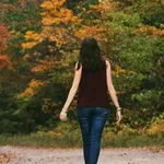 Θέλεις να περπατάς περισσότερο χωρίς να ζορίζεσαι; Κάνε αυτά τα κόλπα