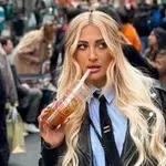 Η Ιωάννα Τούνη εξορκίζει το κακό μάτι: Φασκόμηλο, μάσκες και… 18 ώρες πτήση