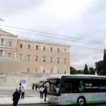 Προϋπολογισμός 2026: Πώς ωφελούνται μεσαία τάξη και οι ευάλωτοι