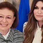 Συνάντηση Μενδώνη με Γκιλφόιλ με φόντο τον πολιτισμό