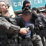 Σαλαμίνα: Τα παίρνει όλα πίσω η 46χρονη - Λέει ότι δε θυμάται