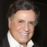 Χάρης Ρώμας: Η μητέρα του τον χειροκρότησε στη θεατρική του πρεμιέρα