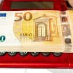 ΔΥΠΑ: Πότε μπαίνει στους λογαριασμούς το δώρο Χριστουγέννων 2025