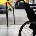 Ναύπλιο: Στο νοσοκομείο μαθητής μετά από κροτίδα που έπεσε σε σχολείο