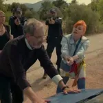 IQ 160: «Ακίνητος, FBI!»