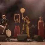 Οι Encardia στο Theatre of the No