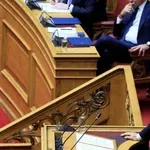 Βουλή: Νέα μέτρα για τους αγρότες ανακοίνωσε στη Βουλή ο Χατζηδάκης