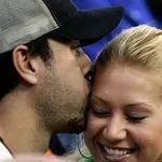 Ο Ενρίκε Ιγκλέσιας και η Άννα Κουρνίκοβα έγιναν ξανά γονείς!