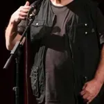 Έλληνας καλλιτέχνης: «Ιατρικό λάθος με καθήλωσε στο κρεβάτι για έναν χρόνο»