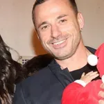 Βούλγαρη - Κωνσταντινίδης: Αγκαλιά με τον γιο τους λίγο πριν μπει το 2026!