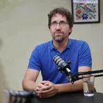 Dr. Boštjan Čampa o tem, kaj pomeni zares stati nekomu ob strani: "Lahko sem ob tebi, ko ti je težko, ne da bi kolapsiral skupaj s tabo."
