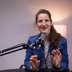 Andreja Cepuš: "Vse je postalo transakcija. Tudi naši odnosi." (Sensa podkast V sozvočju)
