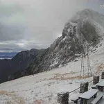Na Primorskem bo še pihala zmerna burja, padavine bodo večinoma ponehale #animacija