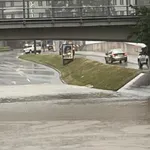 Promet se počasi umirja, nevščečnosti zaradi nalivov