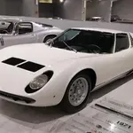 Iranski avtomobilski svet med ljudskim mitom in kraljevsko garažo