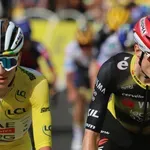 Burno za kulisami Toura: Armstrong, Wiggins in Bruyneel kritični do UAE in Visme