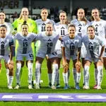 Junaški finiš: Slovenija do remija proti svetovni velesili!