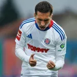 Almena se zbog dolaska u Dinamo odrekao milijuna, evo koliko će zarađivati