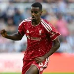 VIDEO / Sjajni Isak s dva gola donio prvu pobjedu Liverpoolu u novoj sezoni