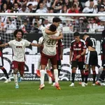 VIDEO / Ludo kolo preokreta u Bundesligi okončano Augsburgovim razbijanjem Eintrachta