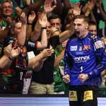 VIDEO / Hrvatski vratari priredili spektakl u njemačkom derbiju! Mandić i Kuzmanović skupili čak 14 obrana