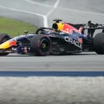 Verstappen u ludoj utrci u Maleziji upisao prvu pobjedu sezone