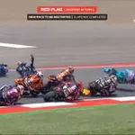 VIDEO / Kaos u Moto2: Težak sudar na startu utrke u Indoneziji, četvorica vozača izletjela