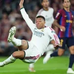 VIDEO / Mbappe i Raphinha propustili dobre prilike, zaprijetio i Gordon